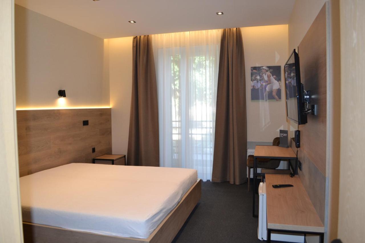 Sport Hotel 1 Черкассы Экстерьер фото