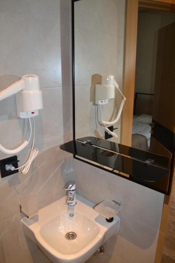 Sport Hotel 1 Черкассы Экстерьер фото