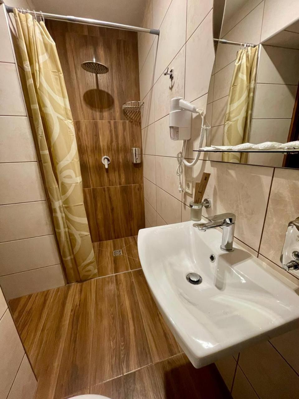 Sport Hotel 1 Черкассы Экстерьер фото
